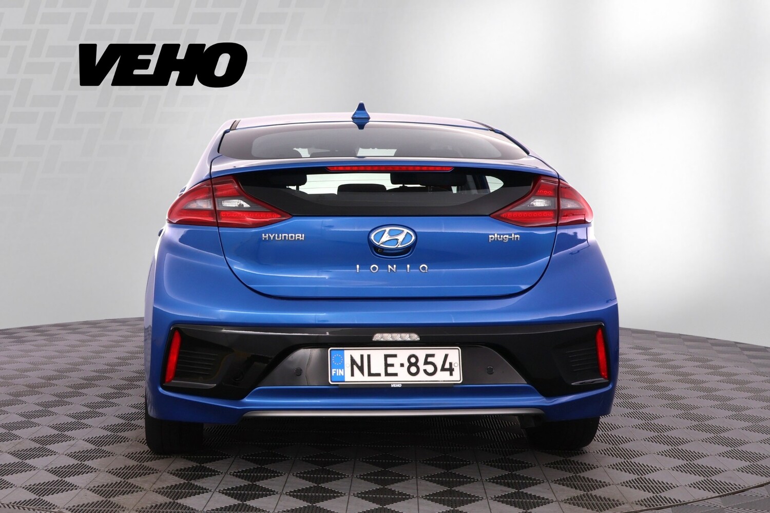 Hyundai IONIQ plug-in vaihtoauto