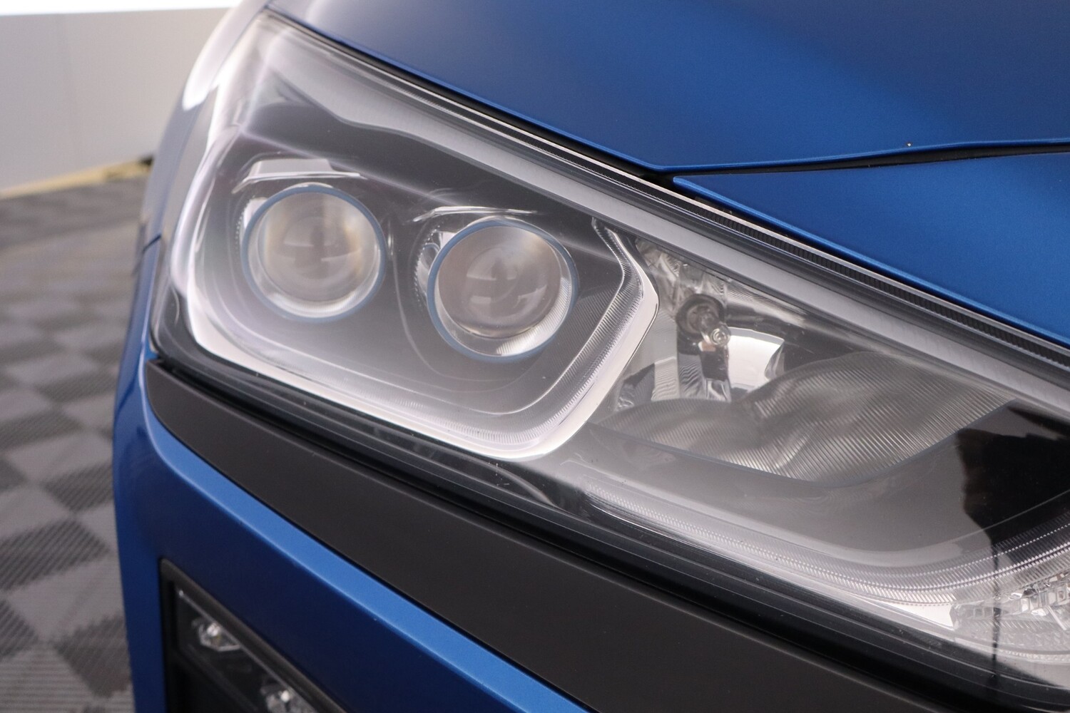 Hyundai IONIQ plug-in vaihtoauto