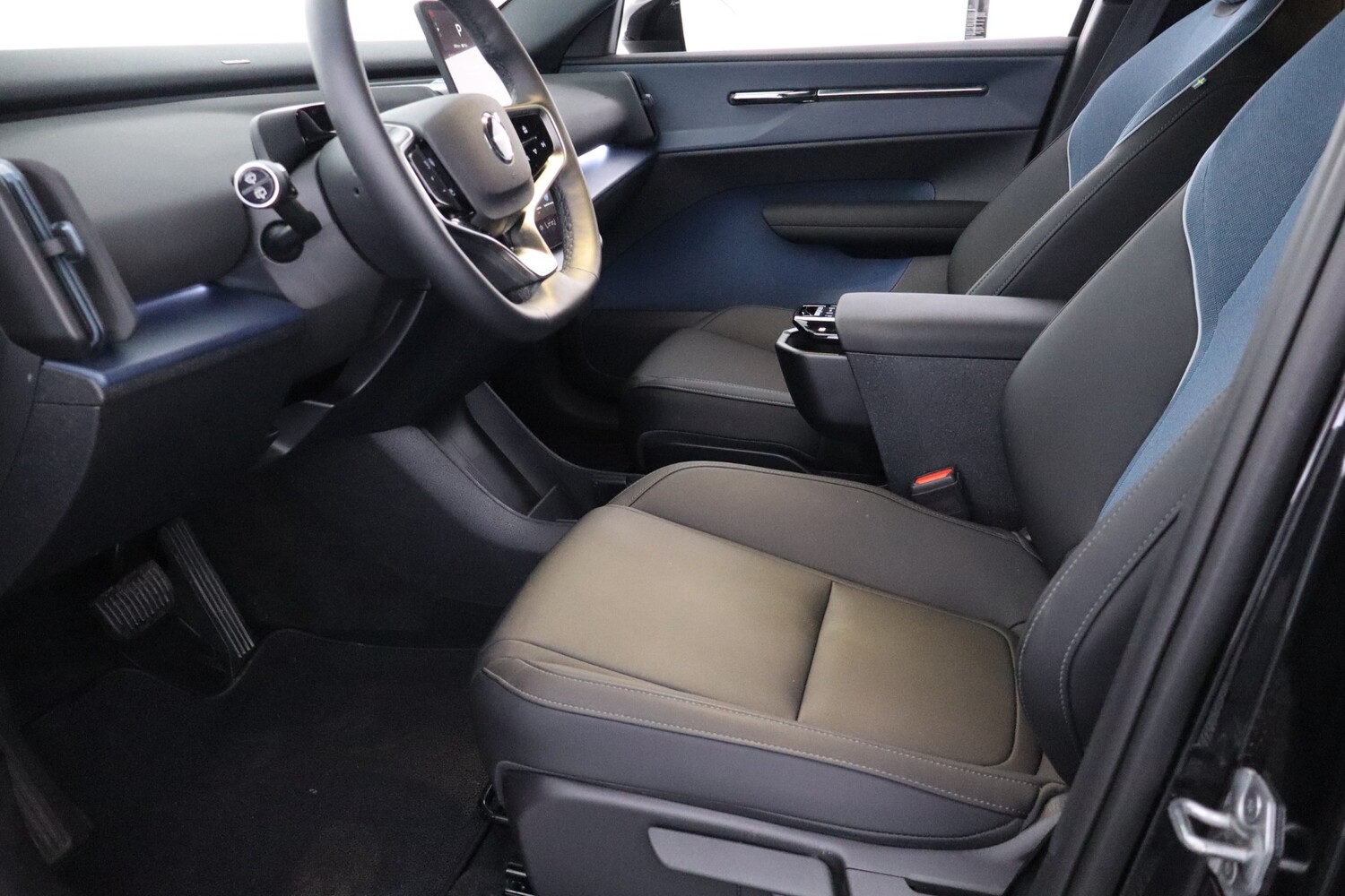 Volvo EX30 vaihtoauto