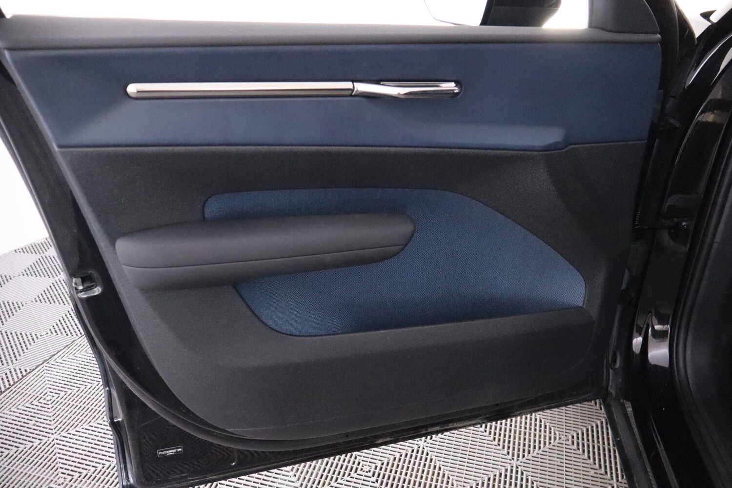 Volvo EX30 vaihtoauto