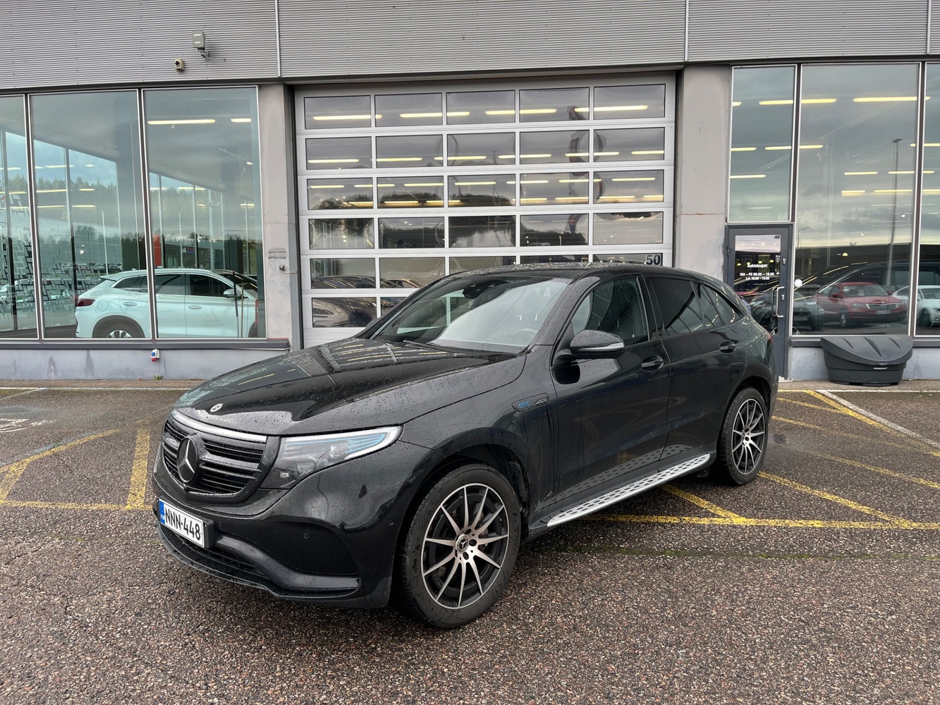Mercedes-Benz EQC vaihtoauto
