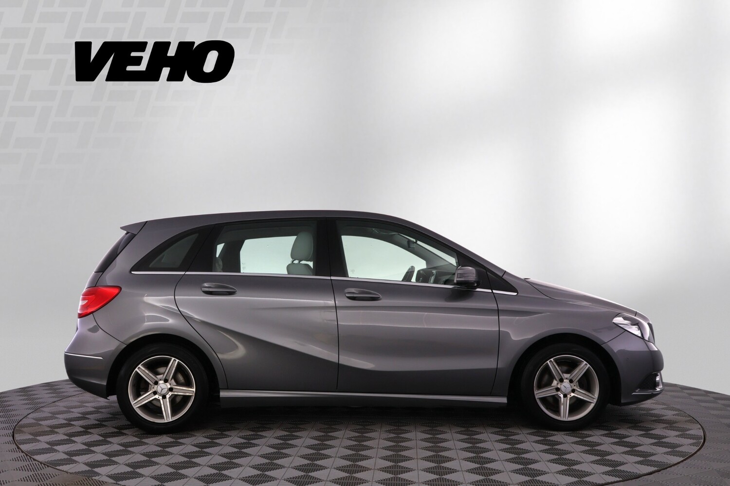 Mercedes-Benz B vaihtoauto