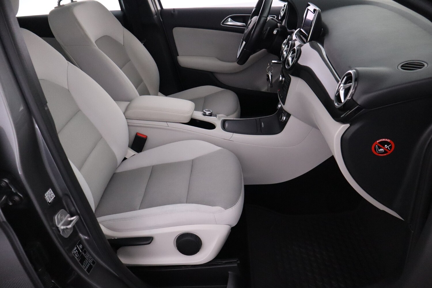 Mercedes-Benz B vaihtoauto