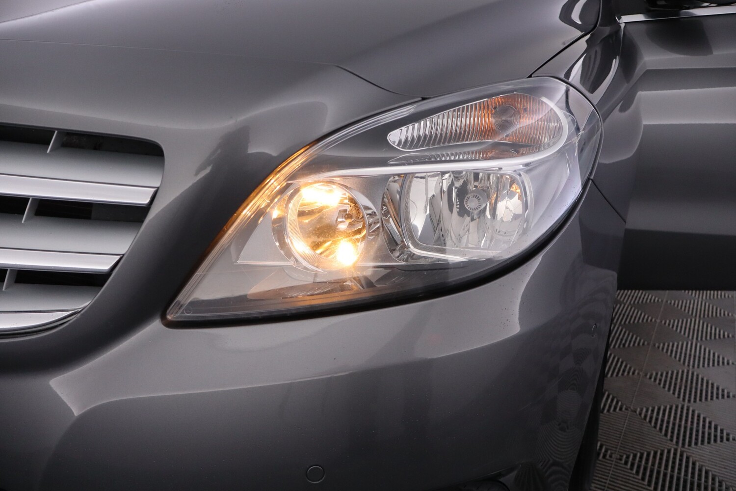 Mercedes-Benz B vaihtoauto
