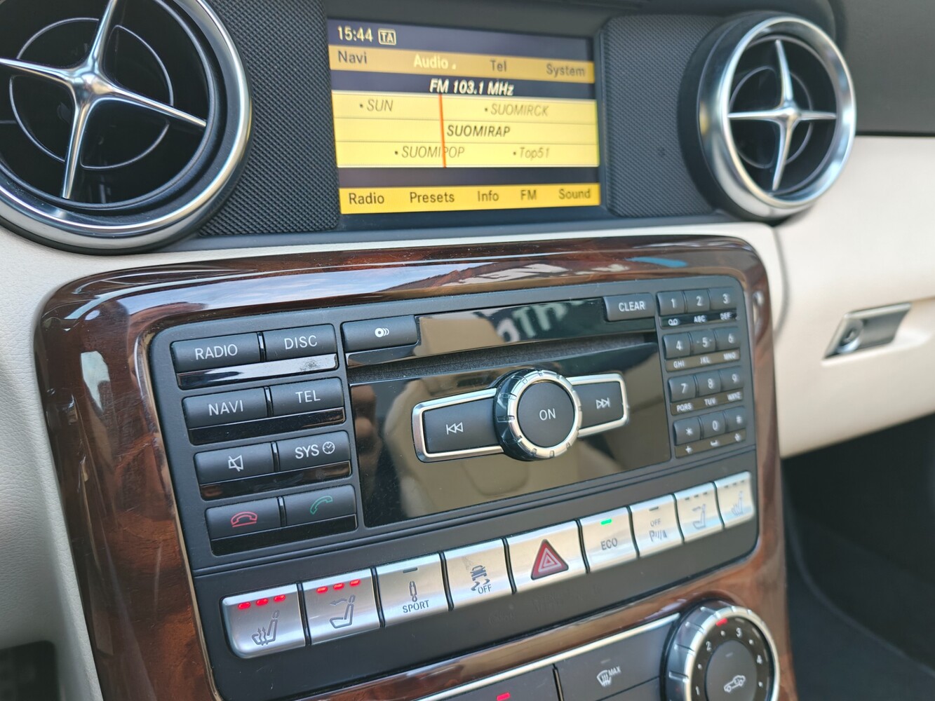 Mercedes-Benz SLK vaihtoauto