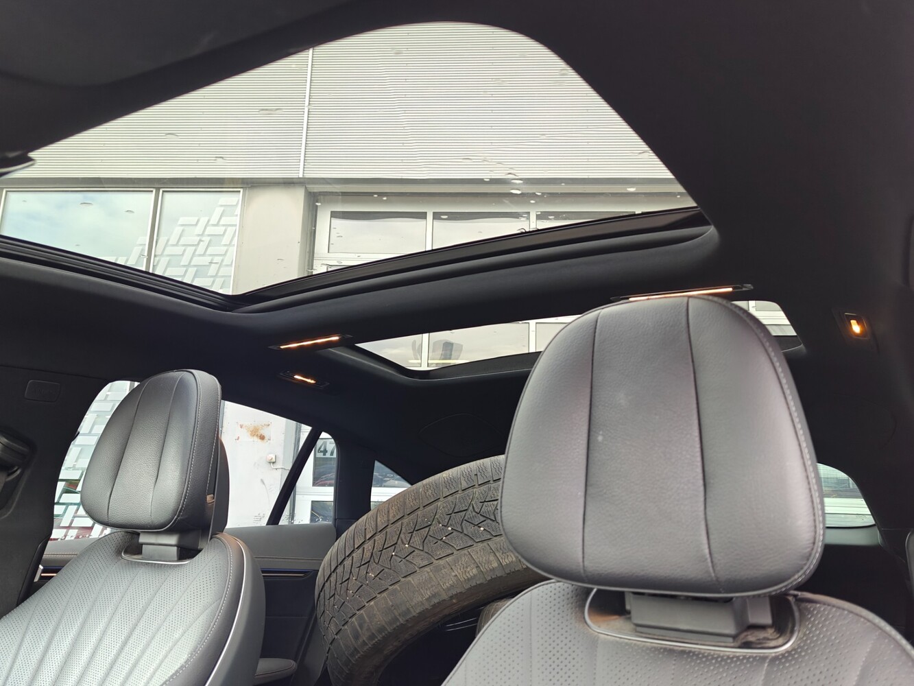 Mercedes-Benz EQS vaihtoauto