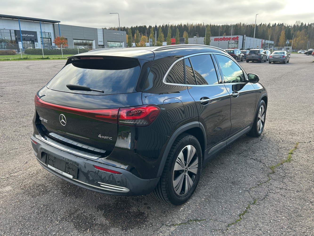 Mercedes-Benz EQA vaihtoauto