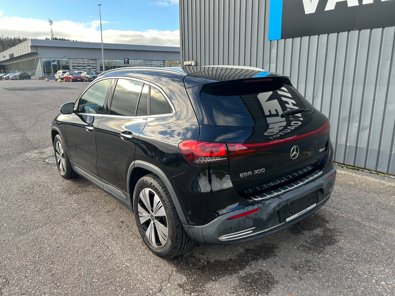 Mercedes-Benz EQA vaihtoauto