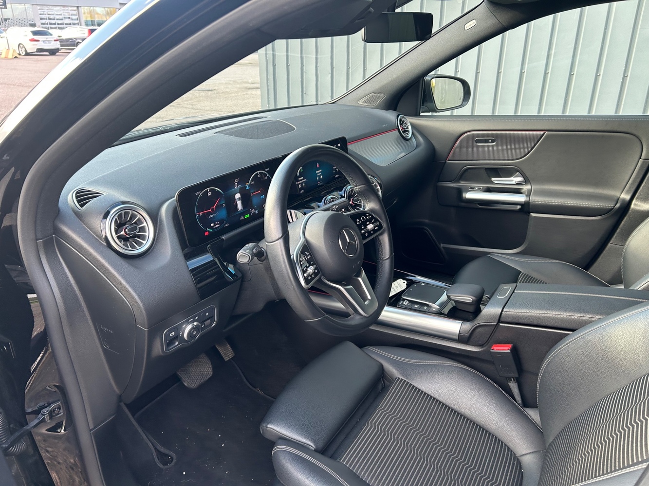 Mercedes-Benz EQA vaihtoauto