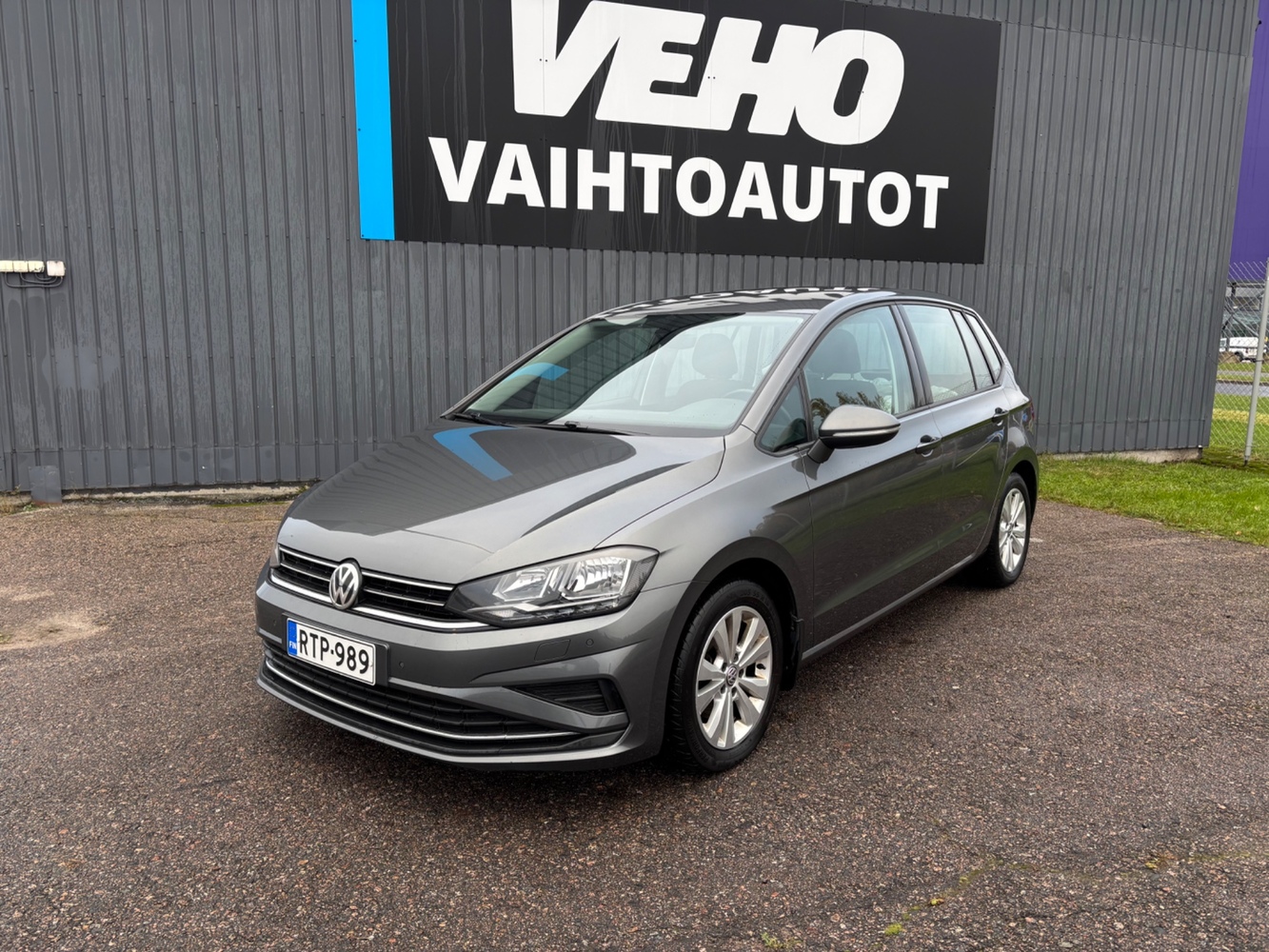 Volkswagen Golf Sportsvan vaihtoauto