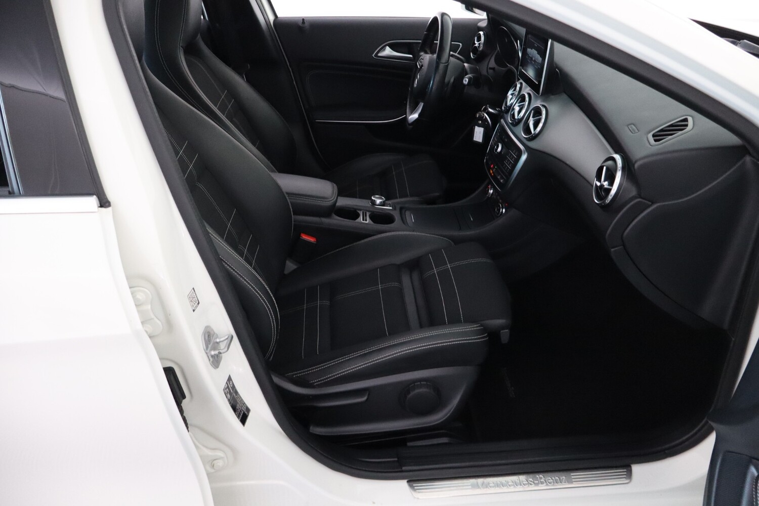 Mercedes-Benz GLA vaihtoauto