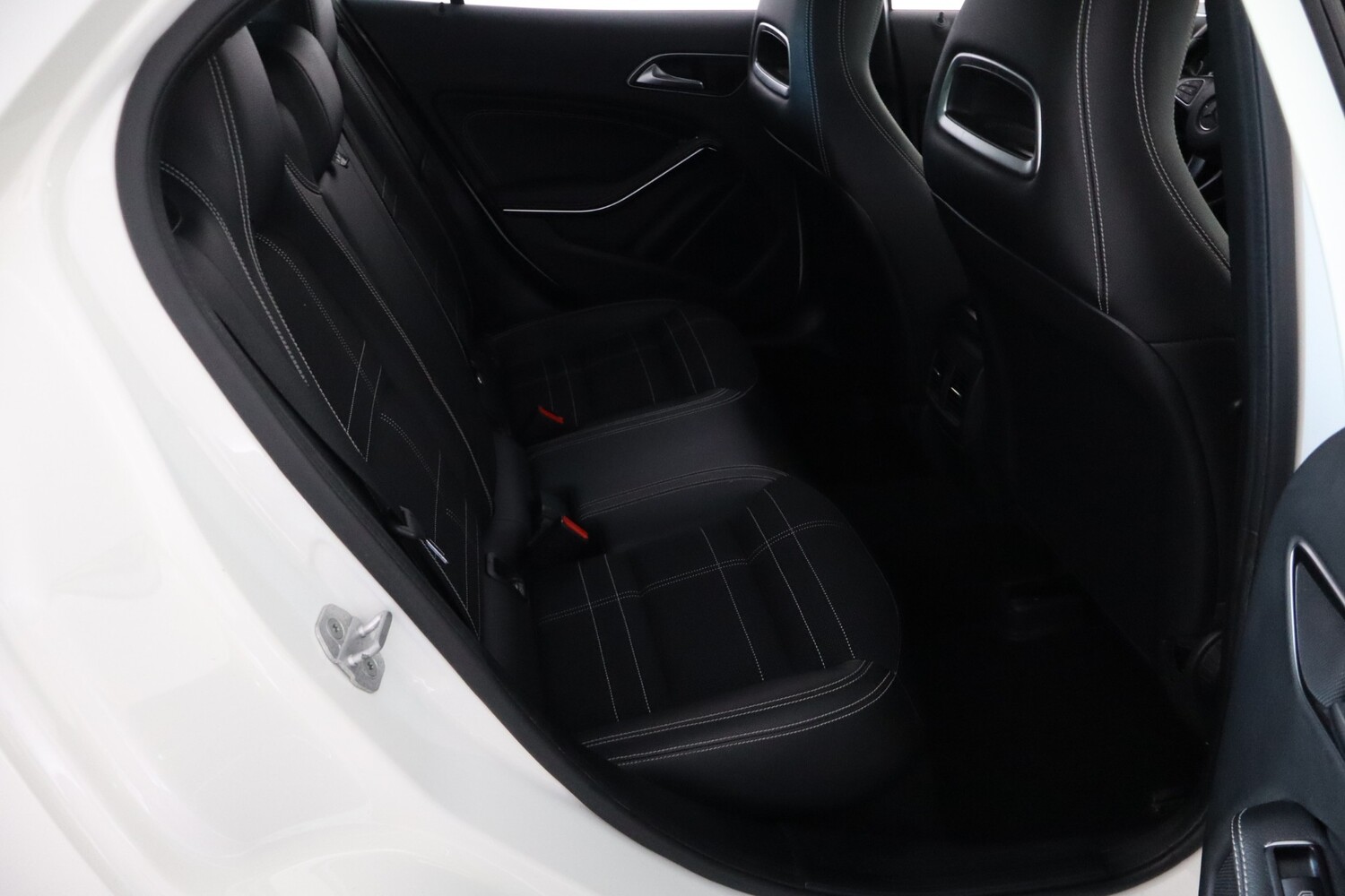 Mercedes-Benz GLA vaihtoauto
