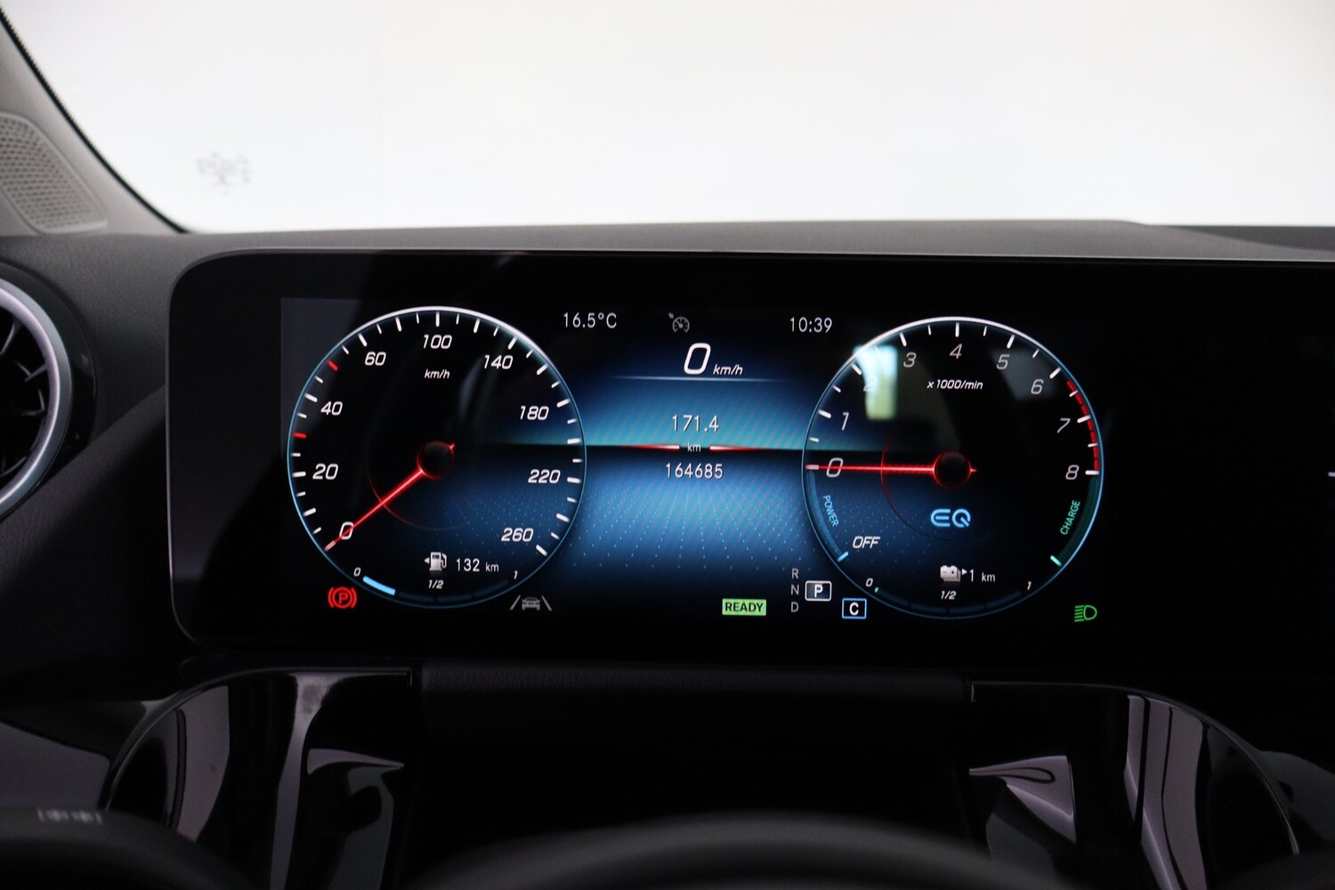Mercedes-Benz GLA vaihtoauto