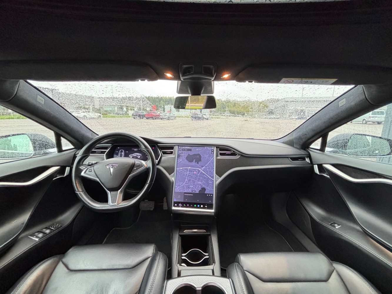Tesla Model S vaihtoauto