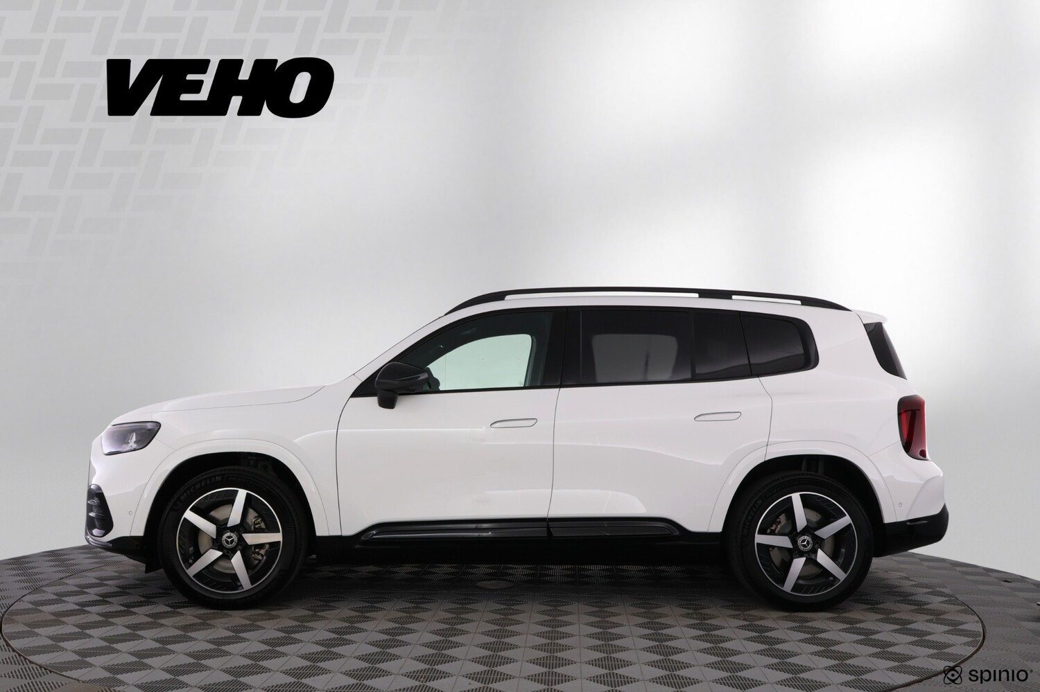 Mercedes-Benz GLB vaihtoauto