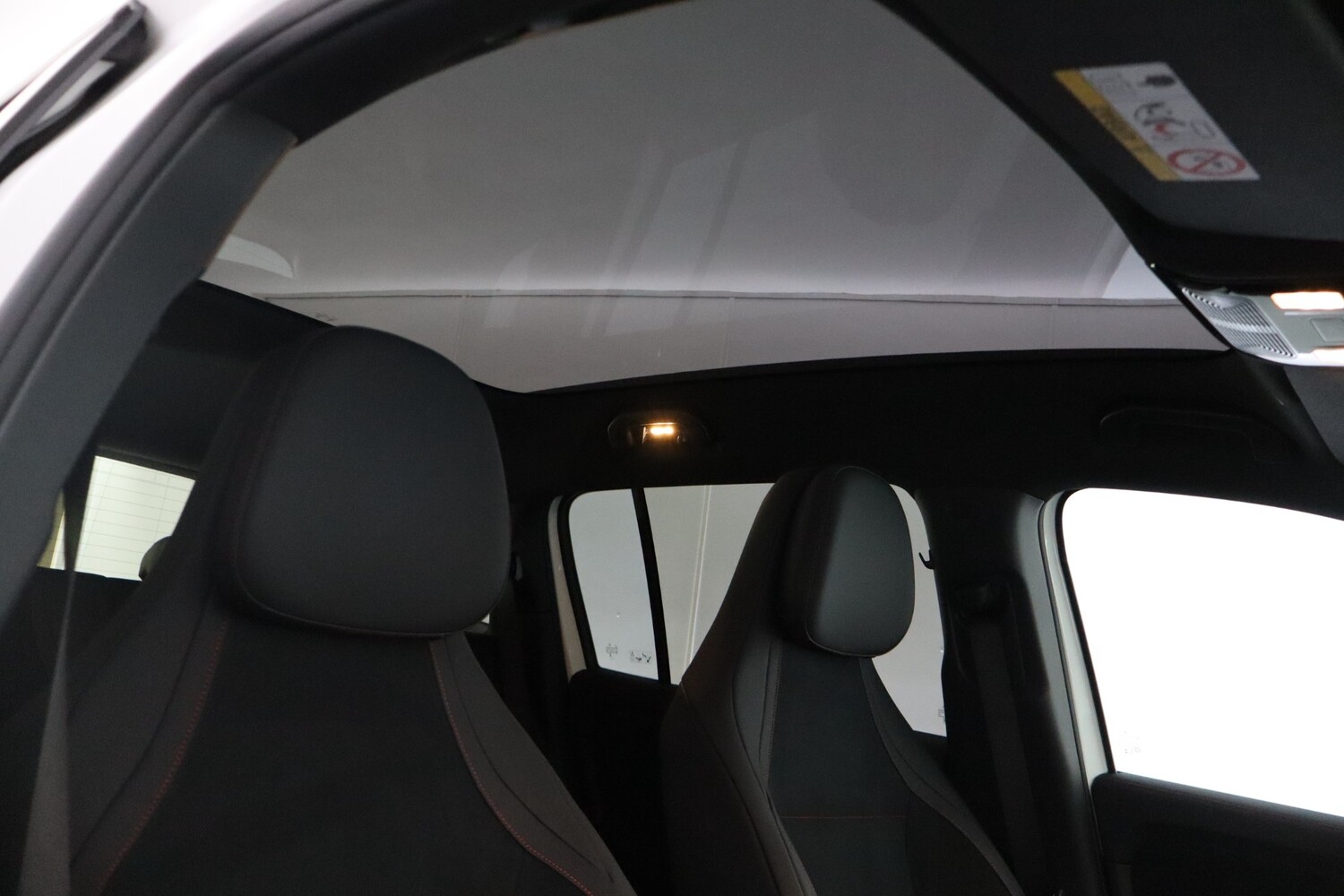 Mercedes-Benz GLB vaihtoauto