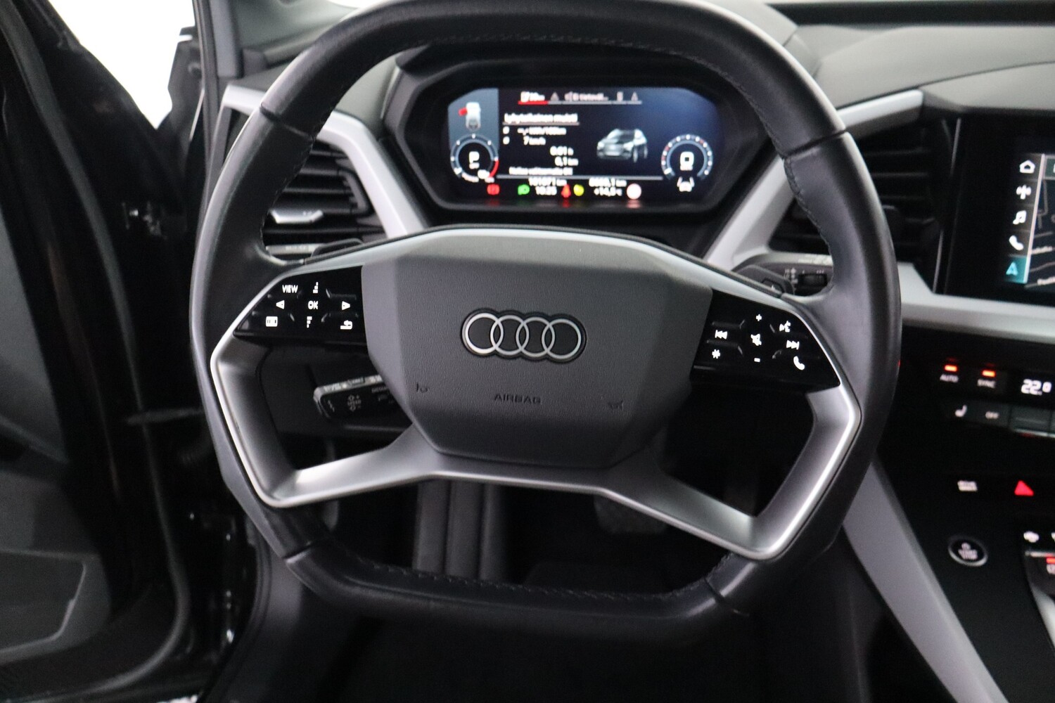 Audi Q4 e-tron vaihtoauto