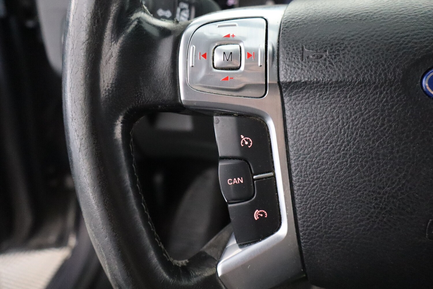 Ford Mondeo vaihtoauto