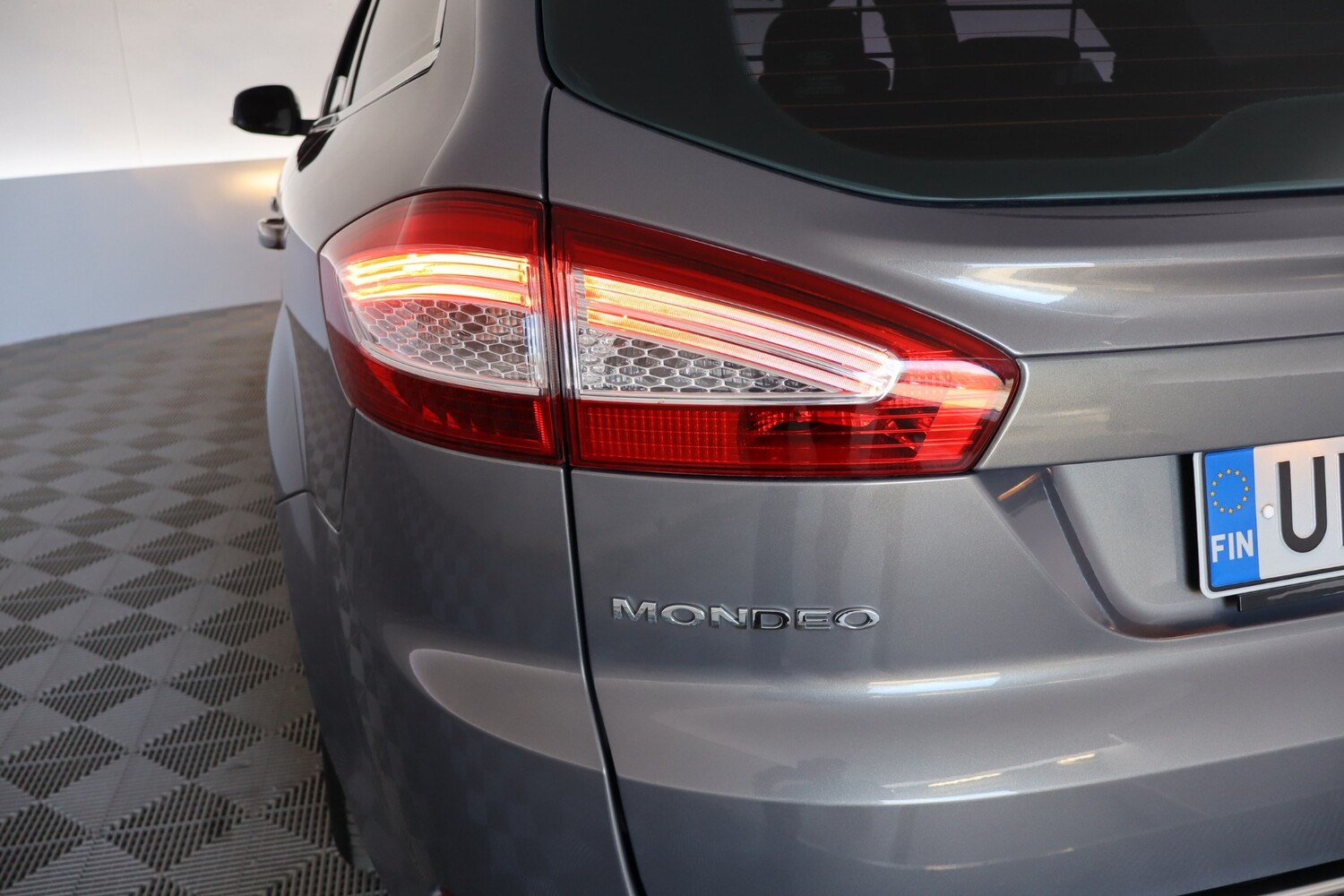 Ford Mondeo vaihtoauto