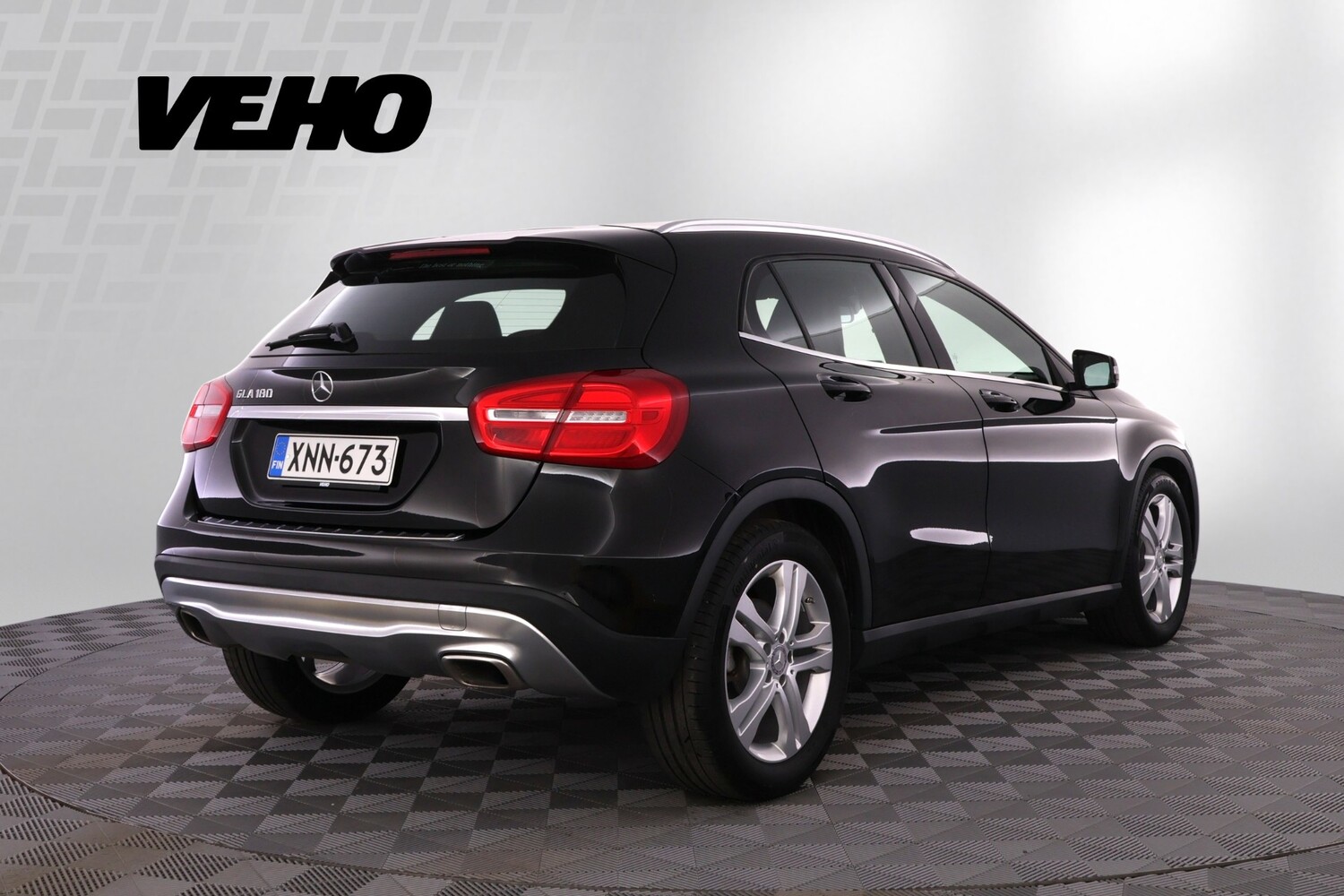 Mercedes-Benz GLA vaihtoauto