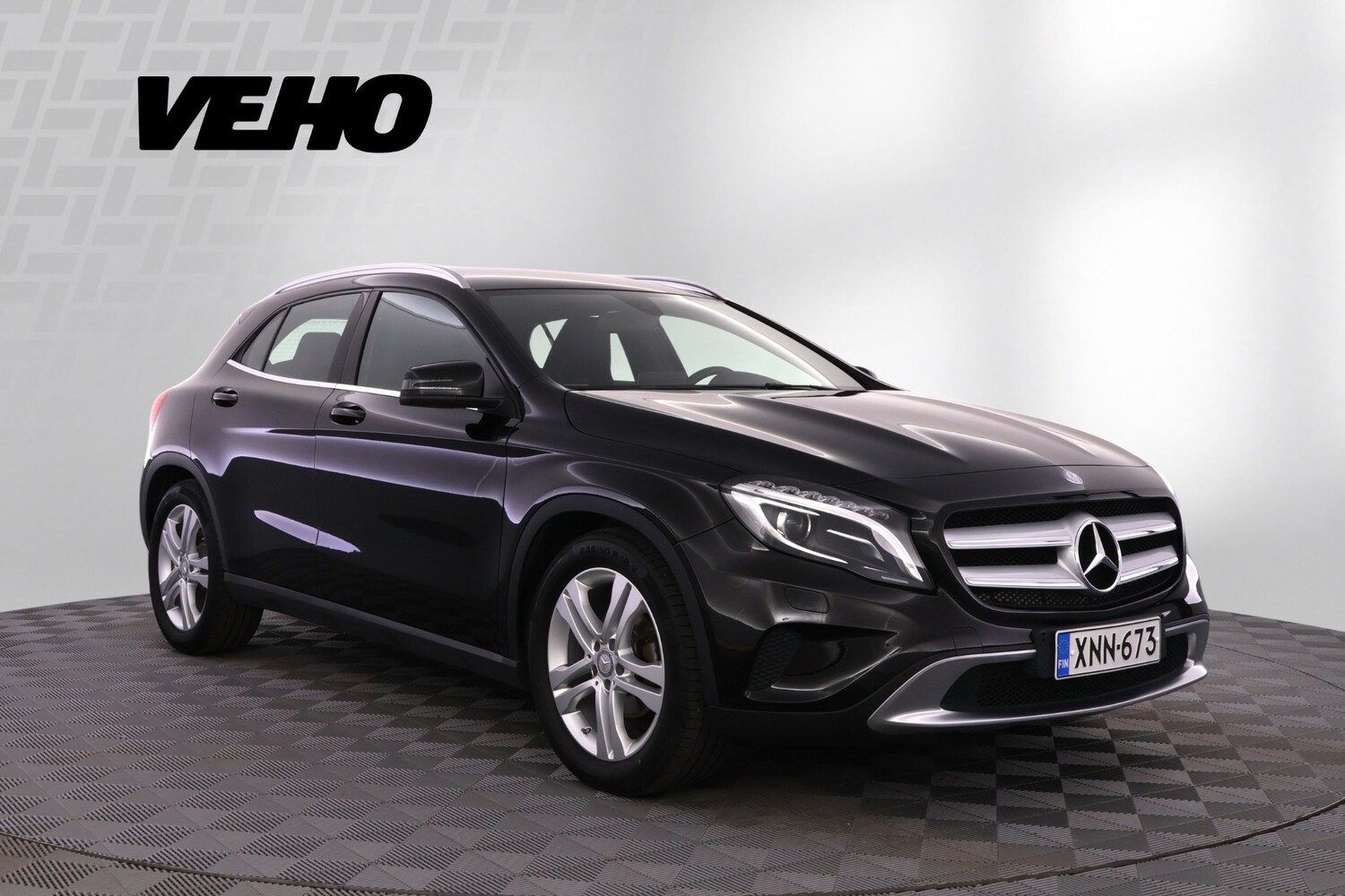 Mercedes-Benz GLA vaihtoauto