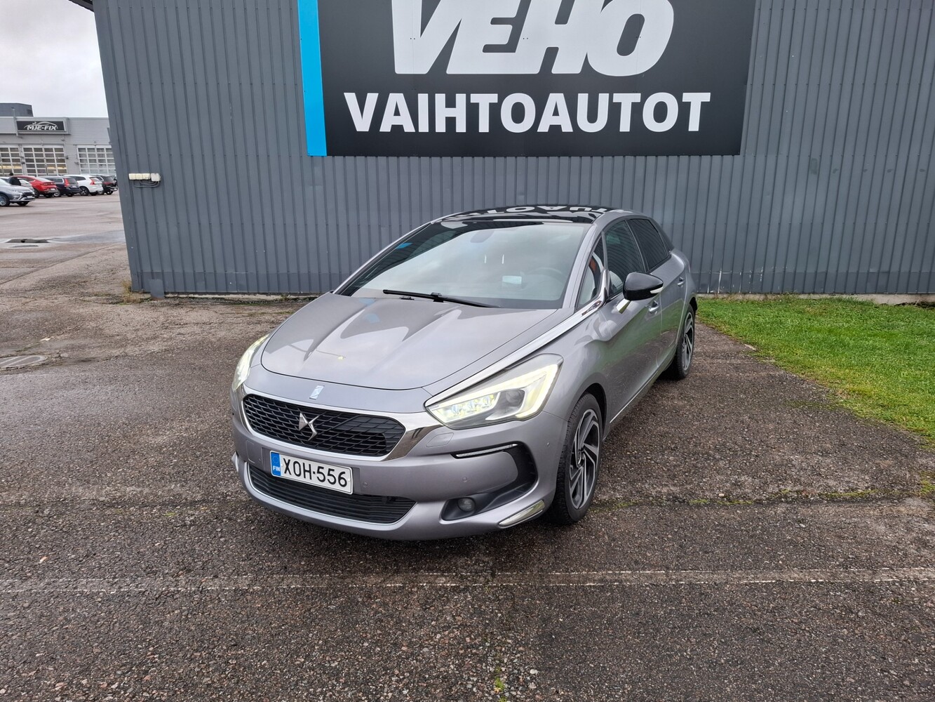 DS 5 vaihtoauto
