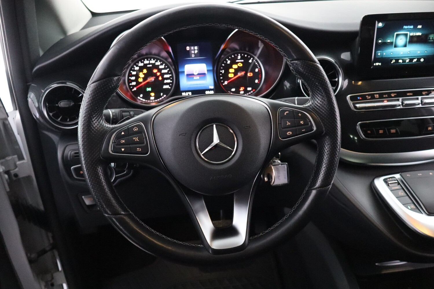 Mercedes-Benz V vaihtoauto