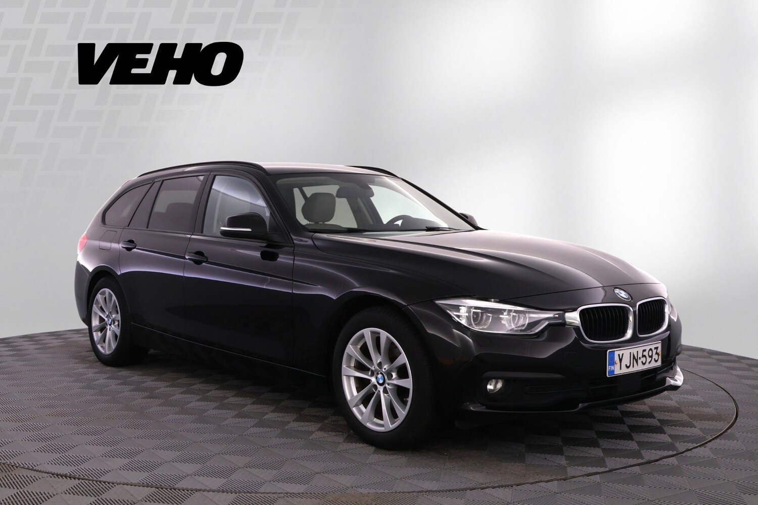 BMW 320 vaihtoauto