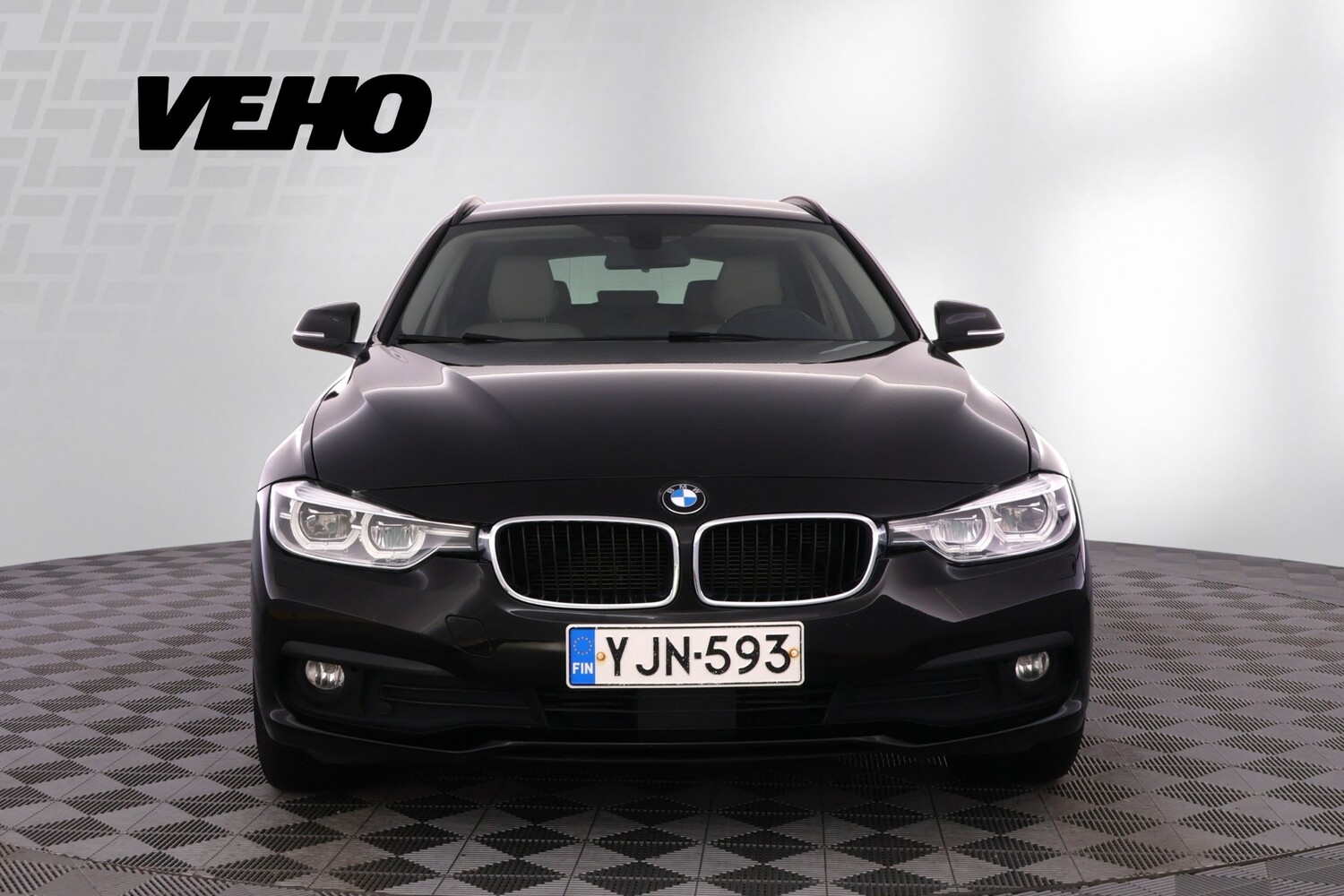BMW 320 vaihtoauto