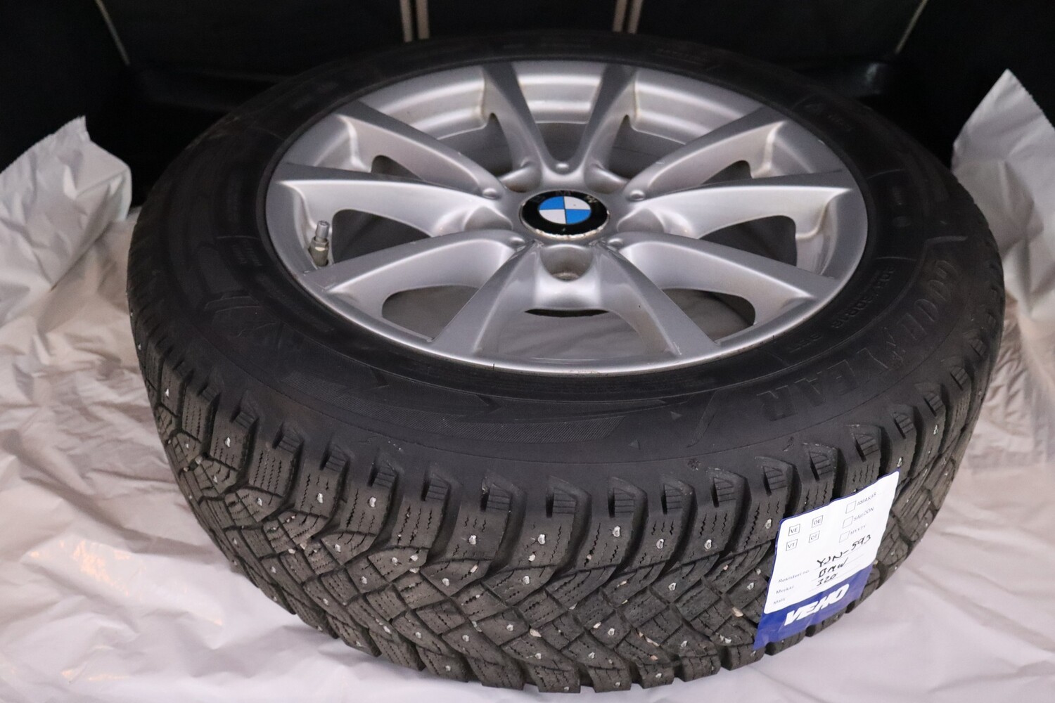 BMW 320 vaihtoauto