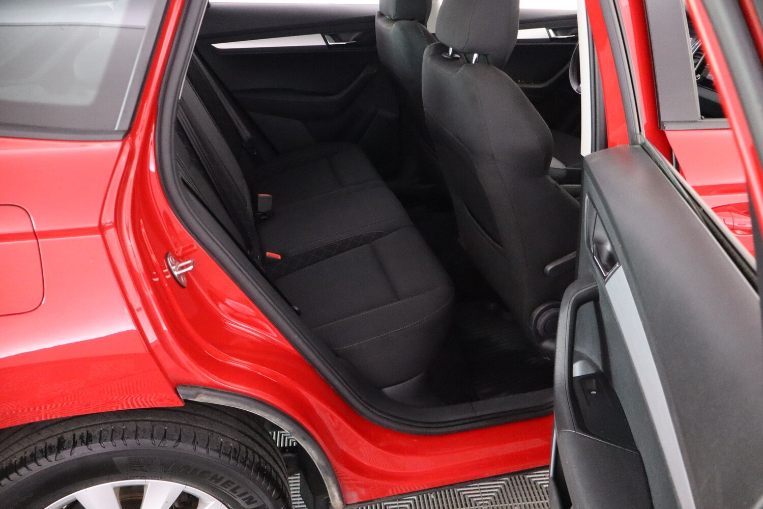 Skoda Karoq vaihtoauto