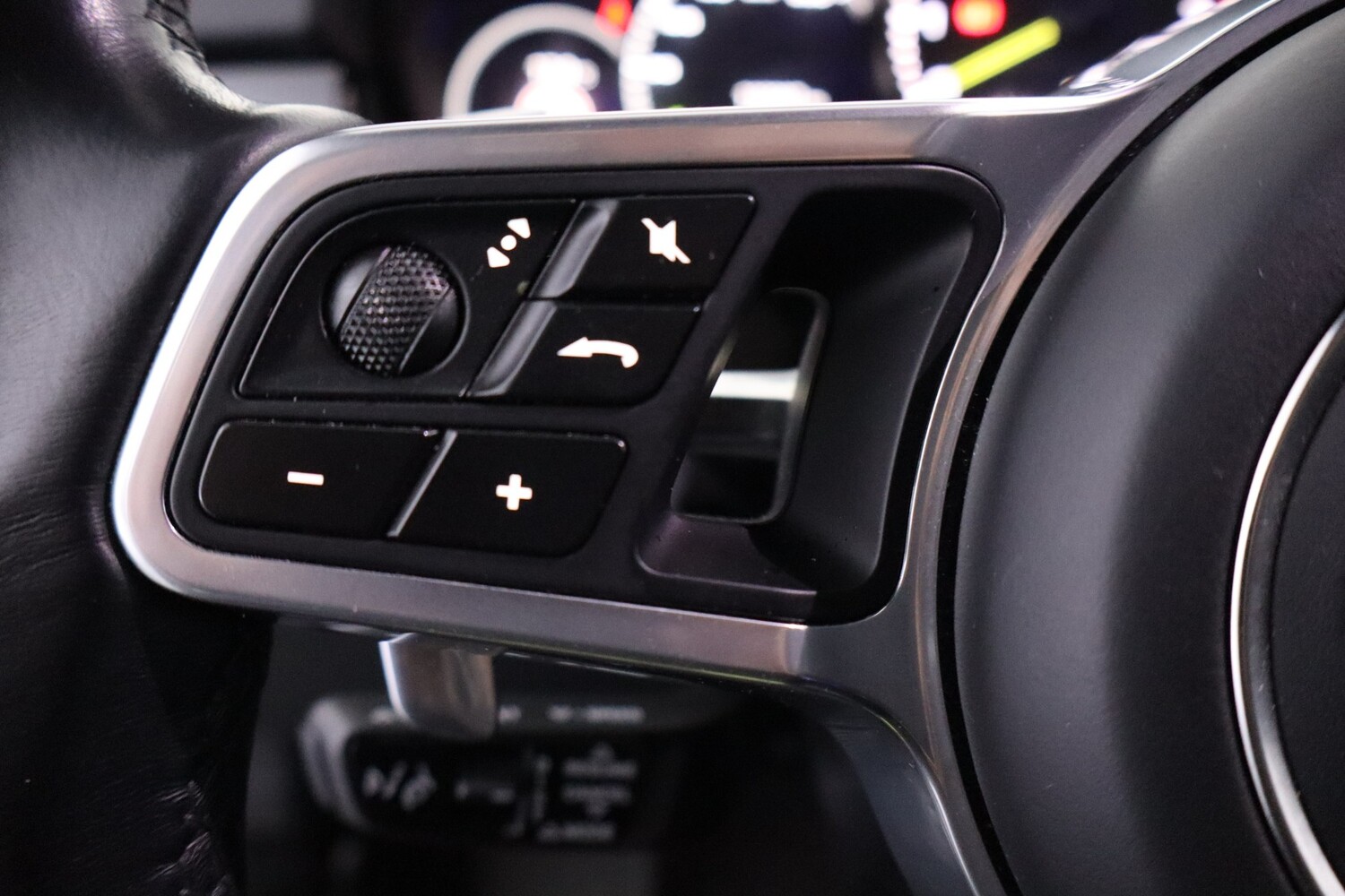 Porsche Cayenne vaihtoauto