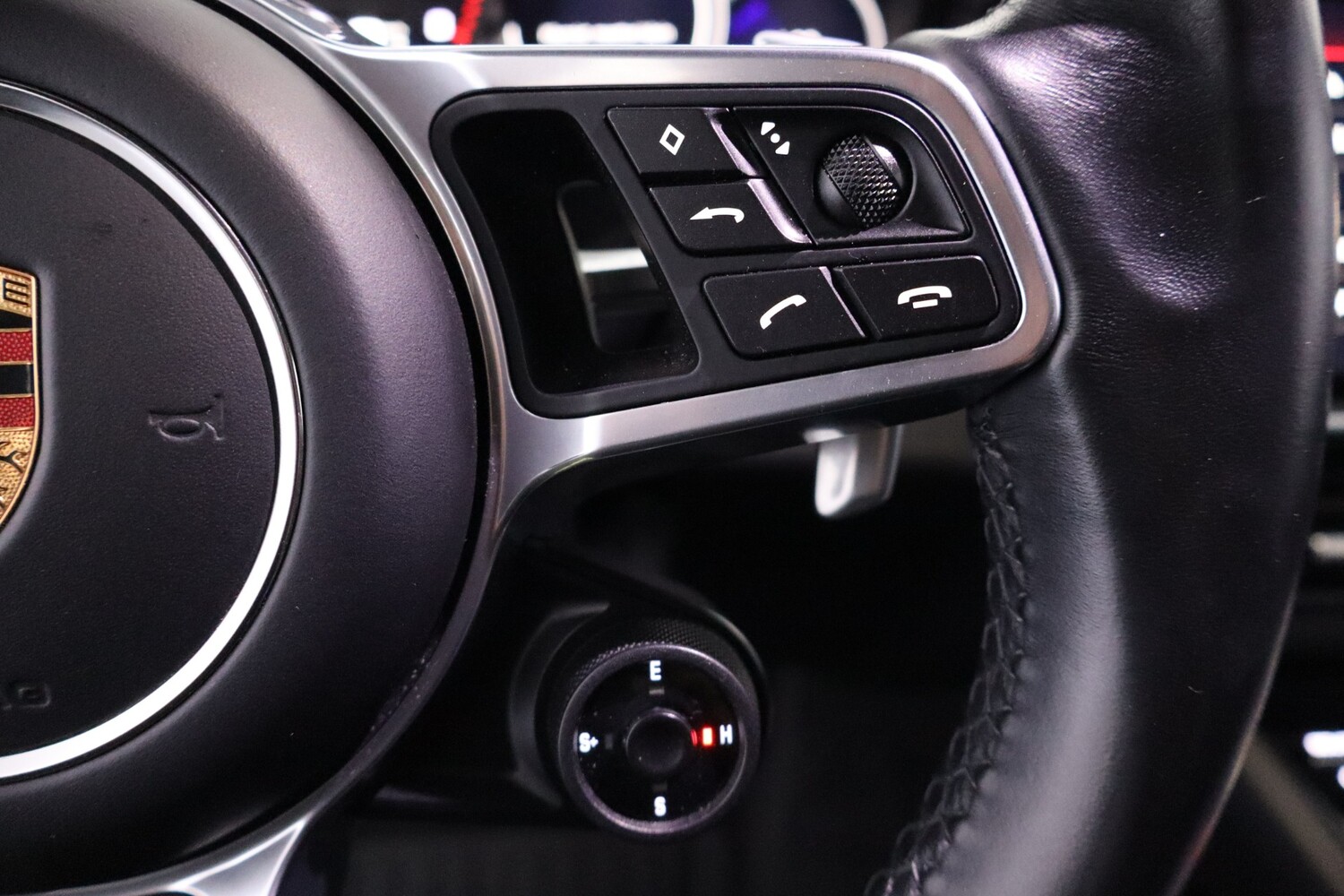 Porsche Cayenne vaihtoauto