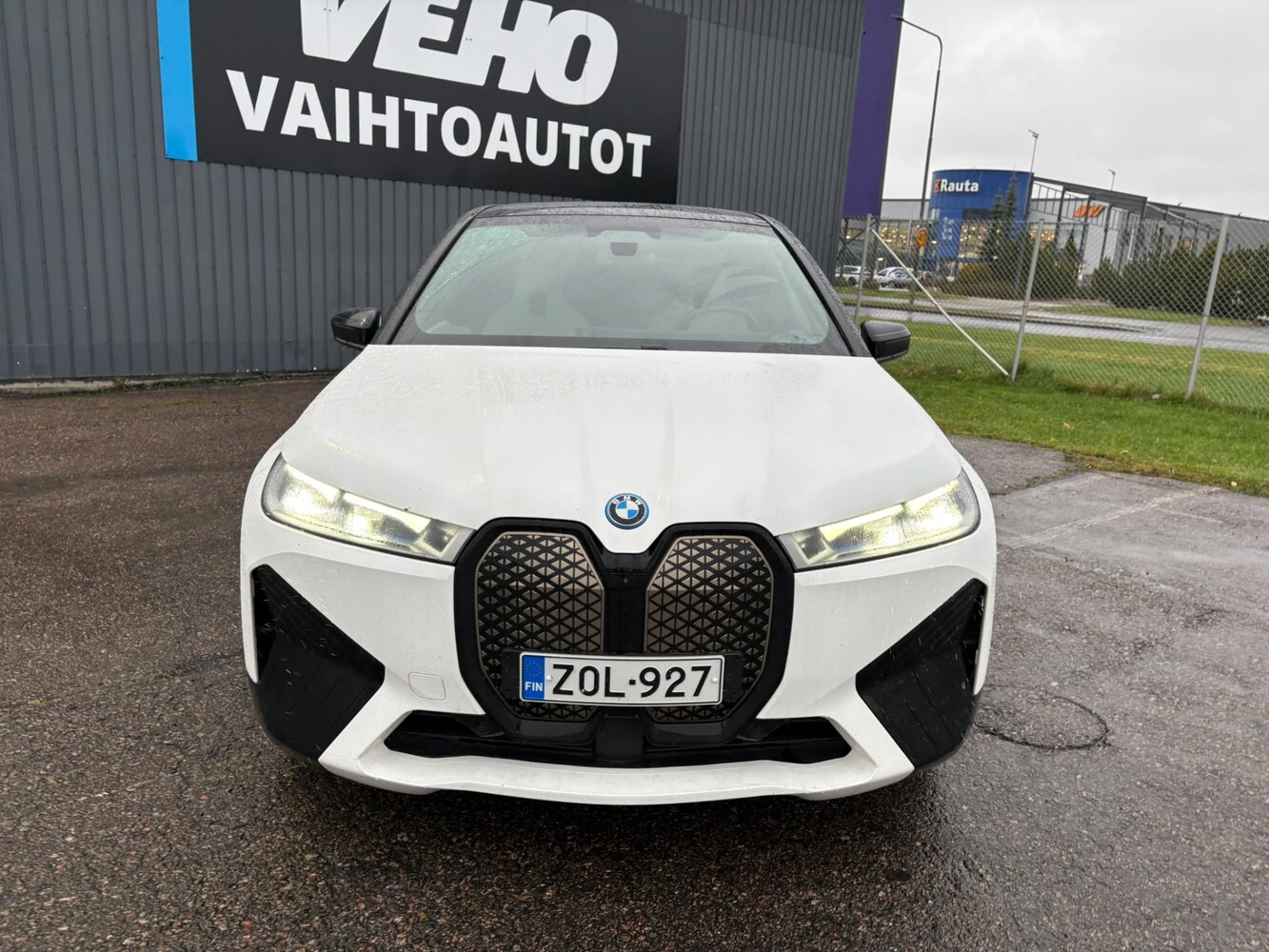 BMW iX vaihtoauto