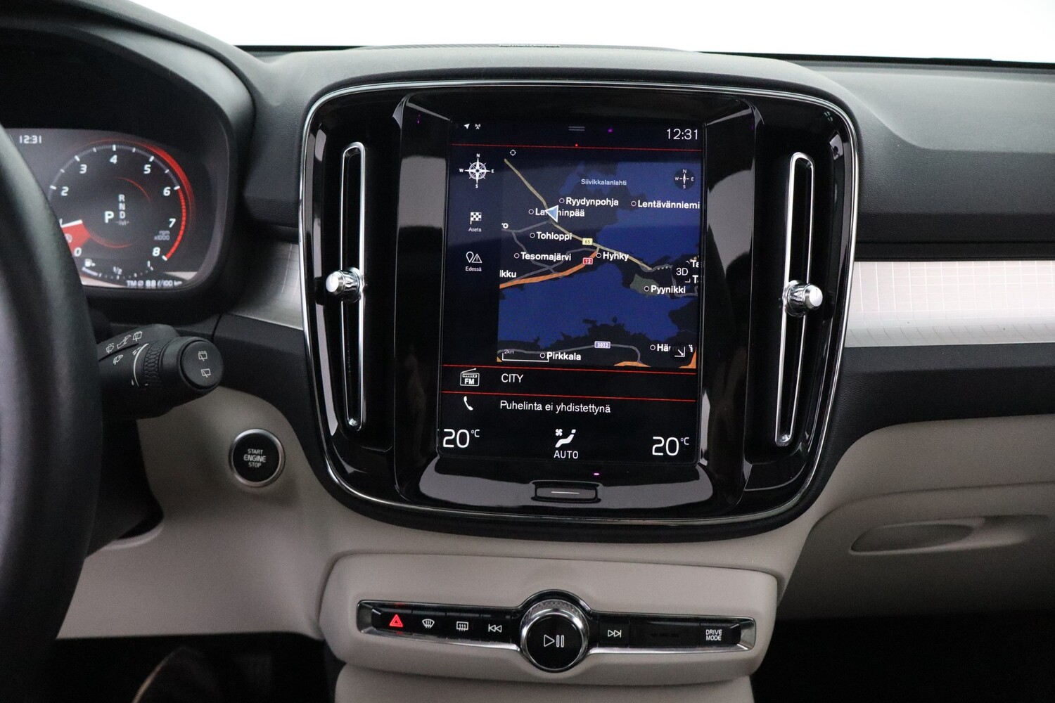 Volvo XC40 vaihtoauto