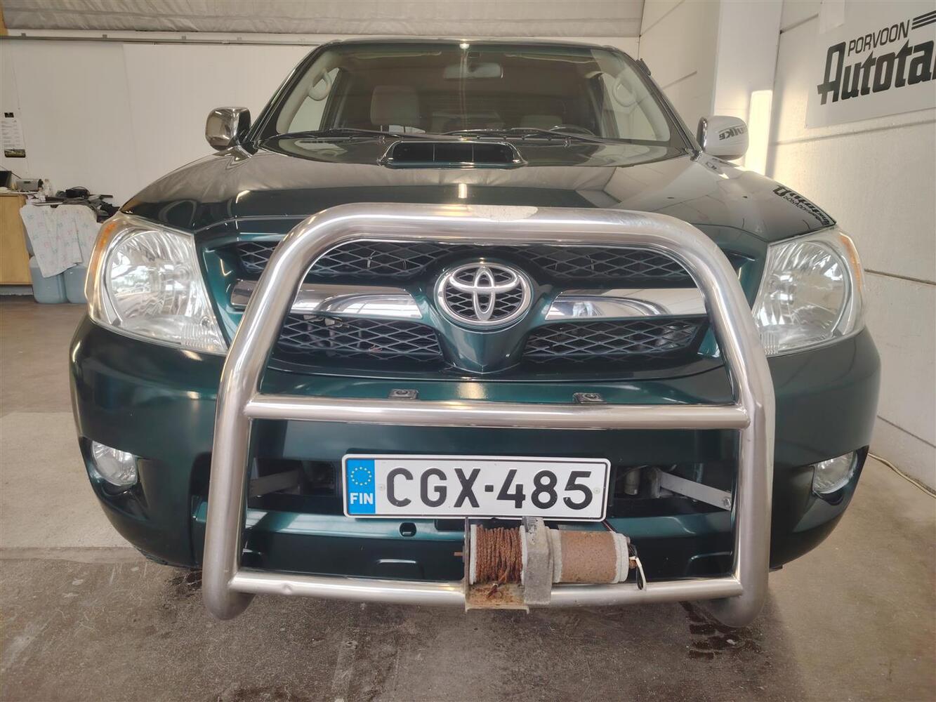Toyota Hilux vaihtoauto