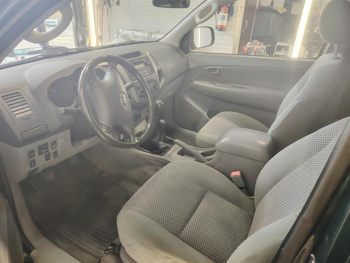 Toyota Hilux vaihtoauto