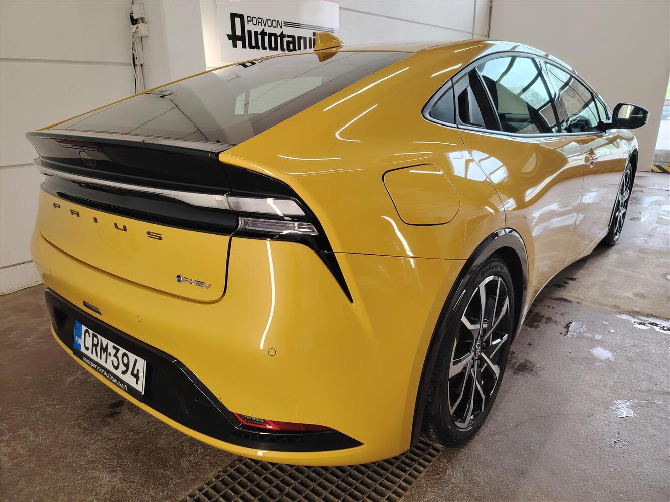 Toyota Prius Plug-in vaihtoauto