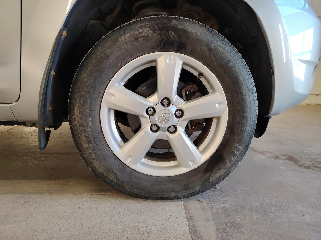 Toyota RAV4 vaihtoauto