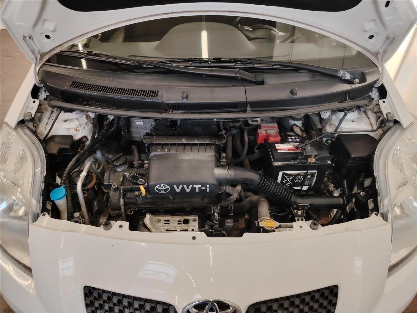 Toyota Yaris vaihtoauto