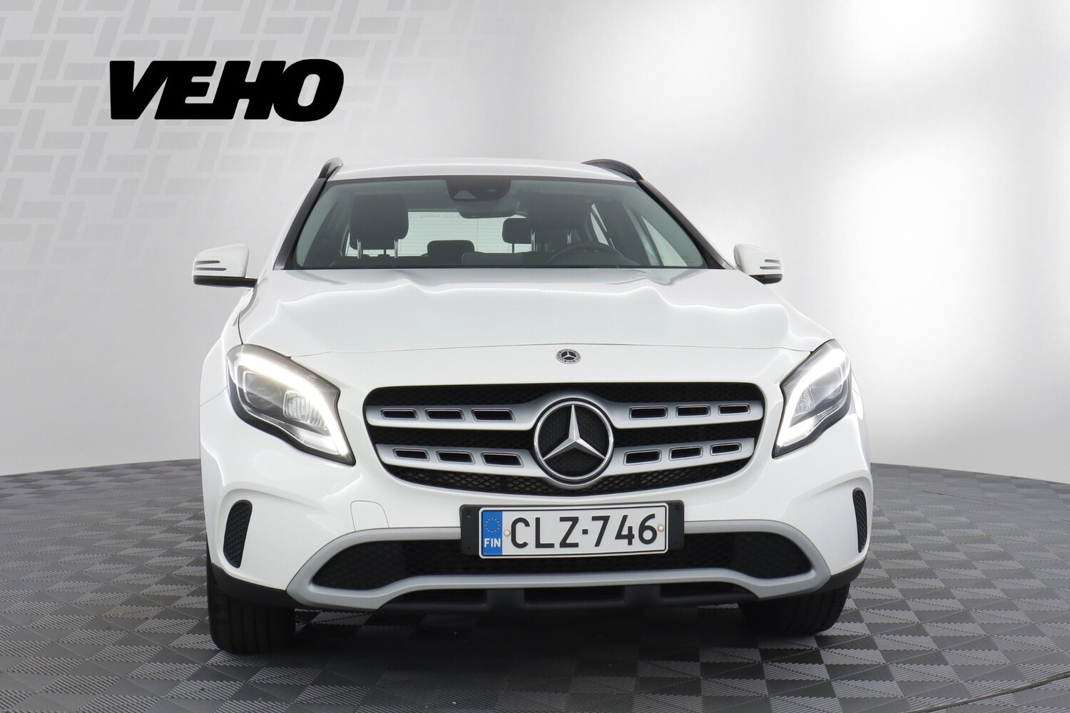 Mercedes-Benz GLA vaihtoauto
