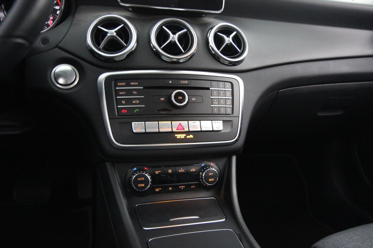 Mercedes-Benz GLA vaihtoauto