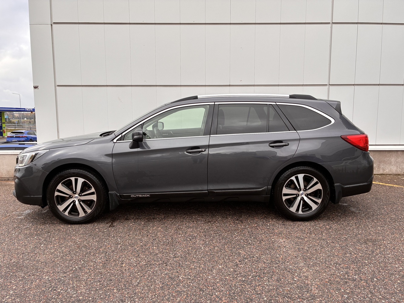 Subaru Outback vaihtoauto