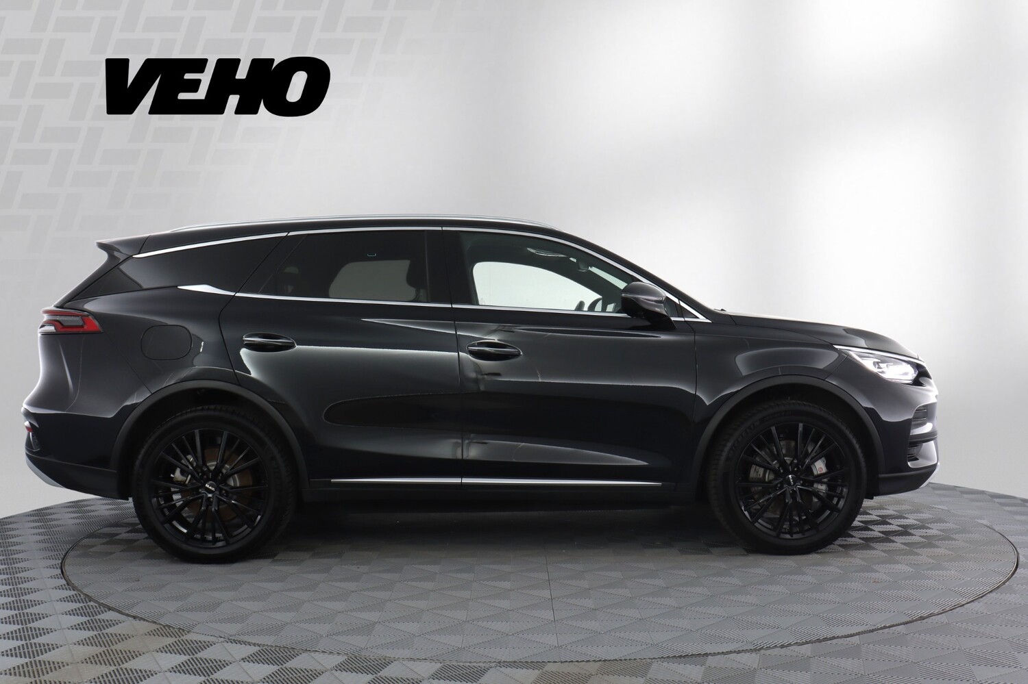 BYD Tang vaihtoauto