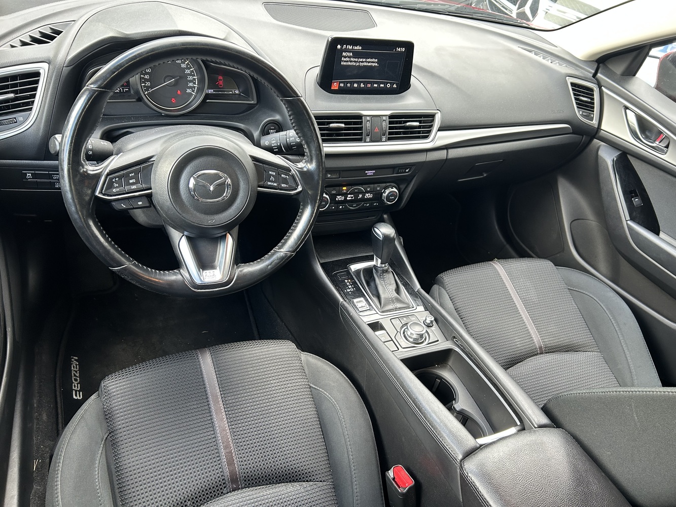 Mazda 3 vaihtoauto