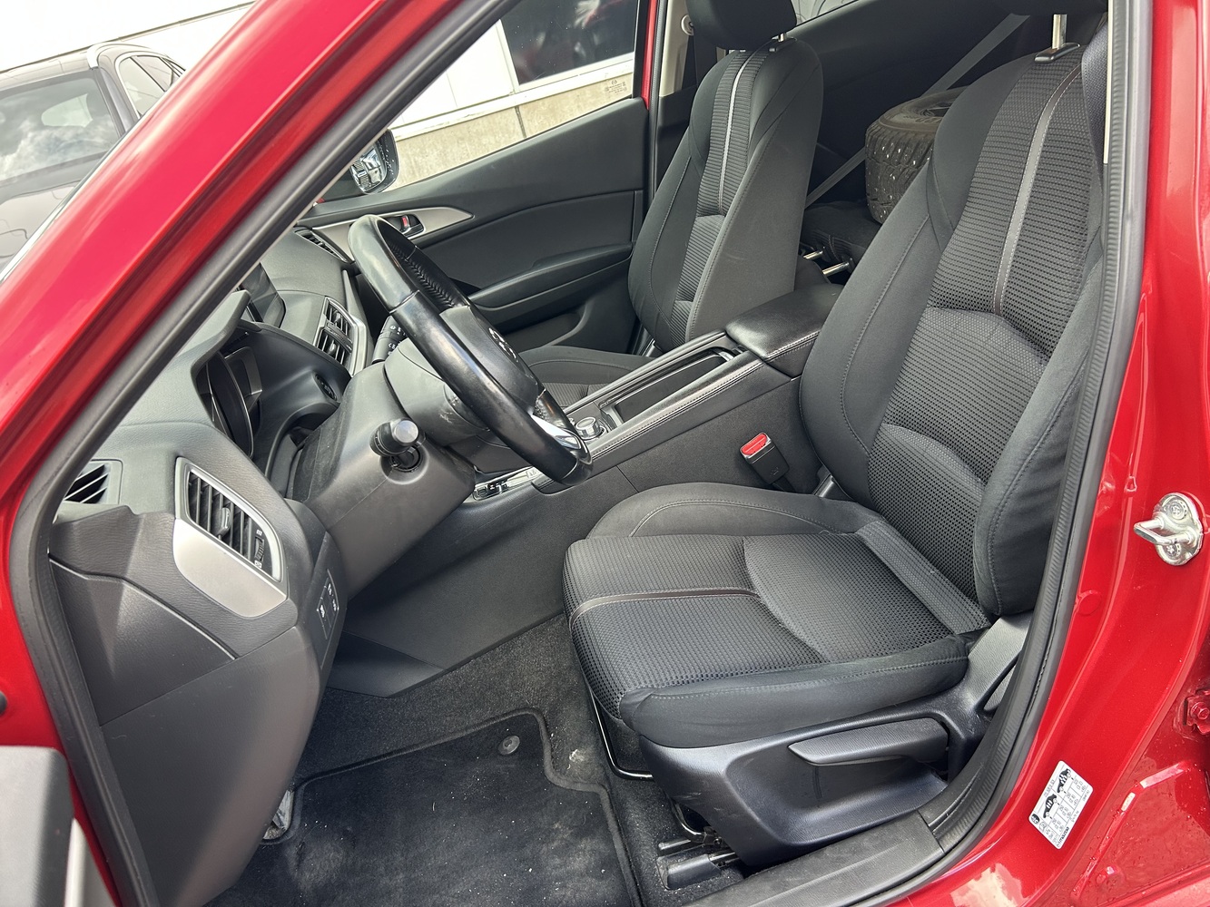 Mazda 3 vaihtoauto
