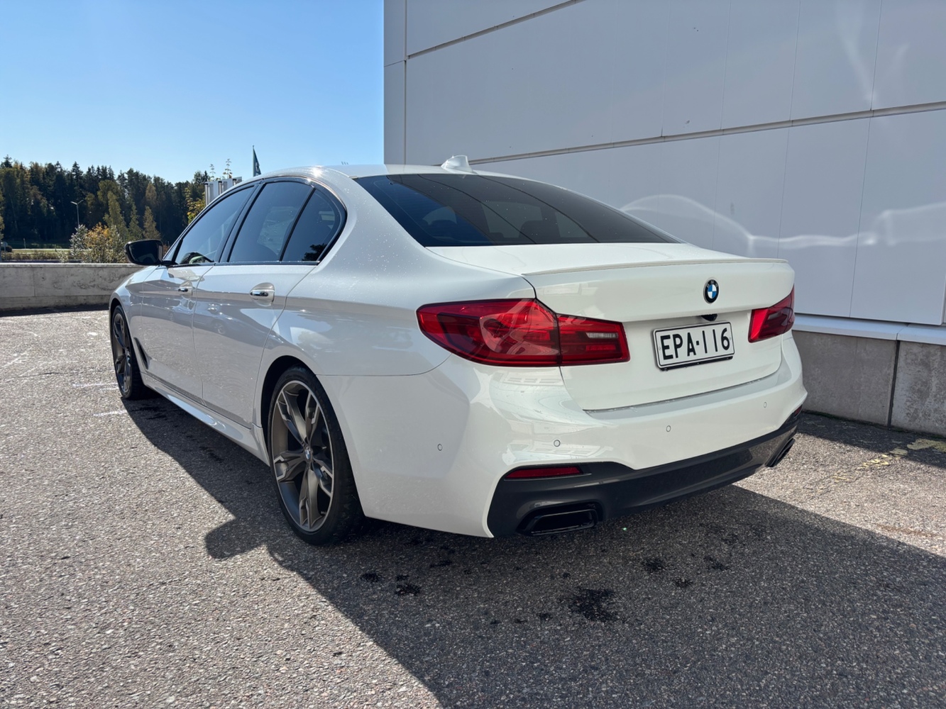 BMW M550d vaihtoauto