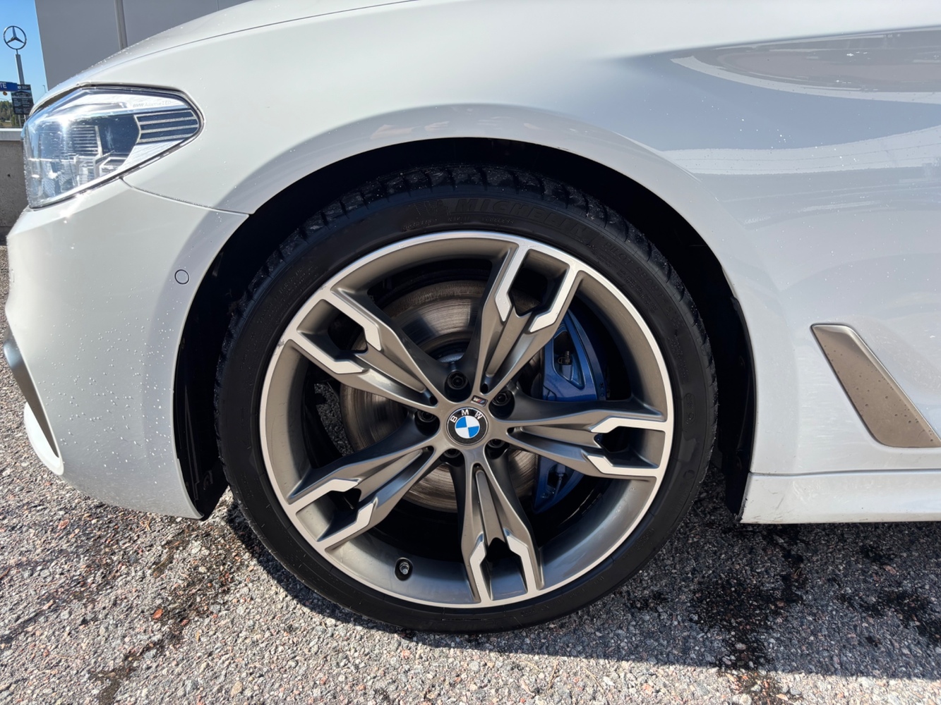 BMW M550d vaihtoauto