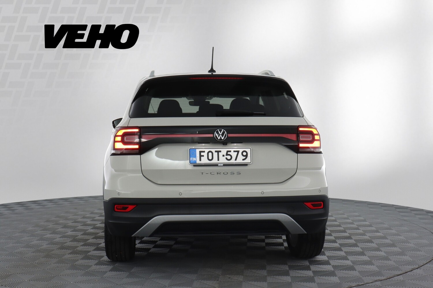 Volkswagen T-Cross vaihtoauto