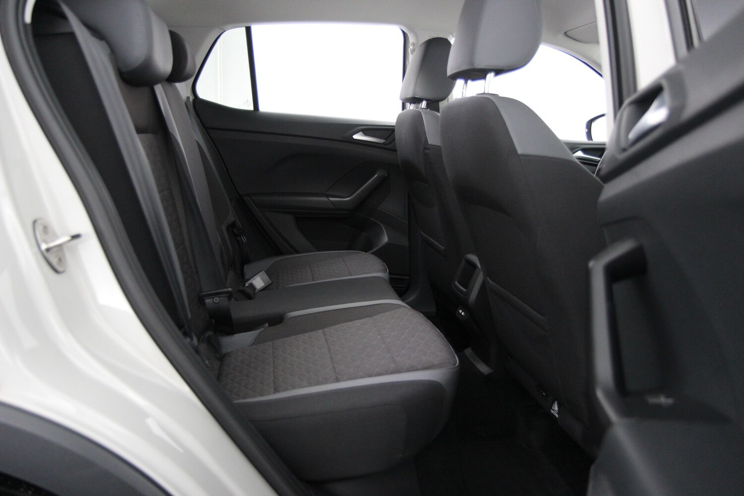Volkswagen T-Cross vaihtoauto